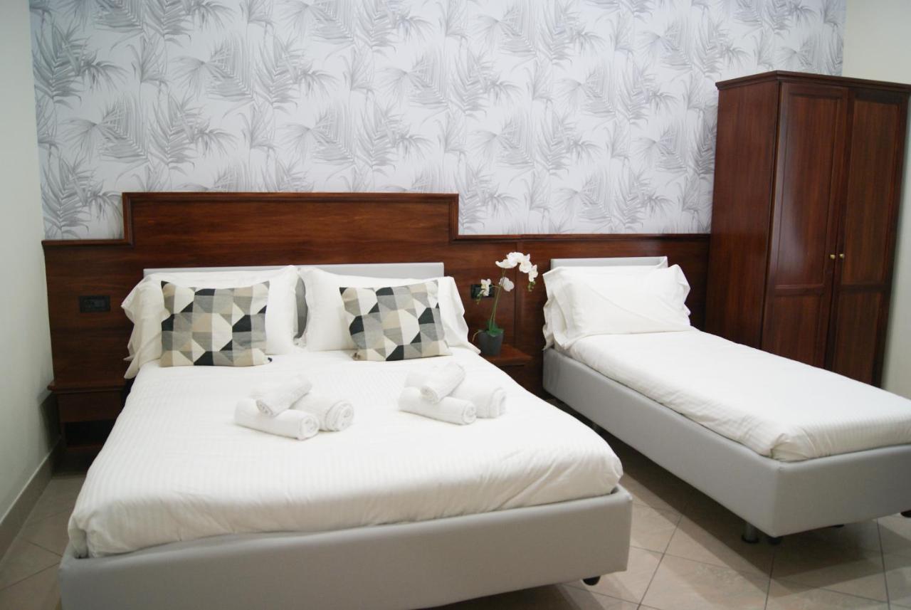 Monti 66 Hotel โรม ภายนอก รูปภาพ