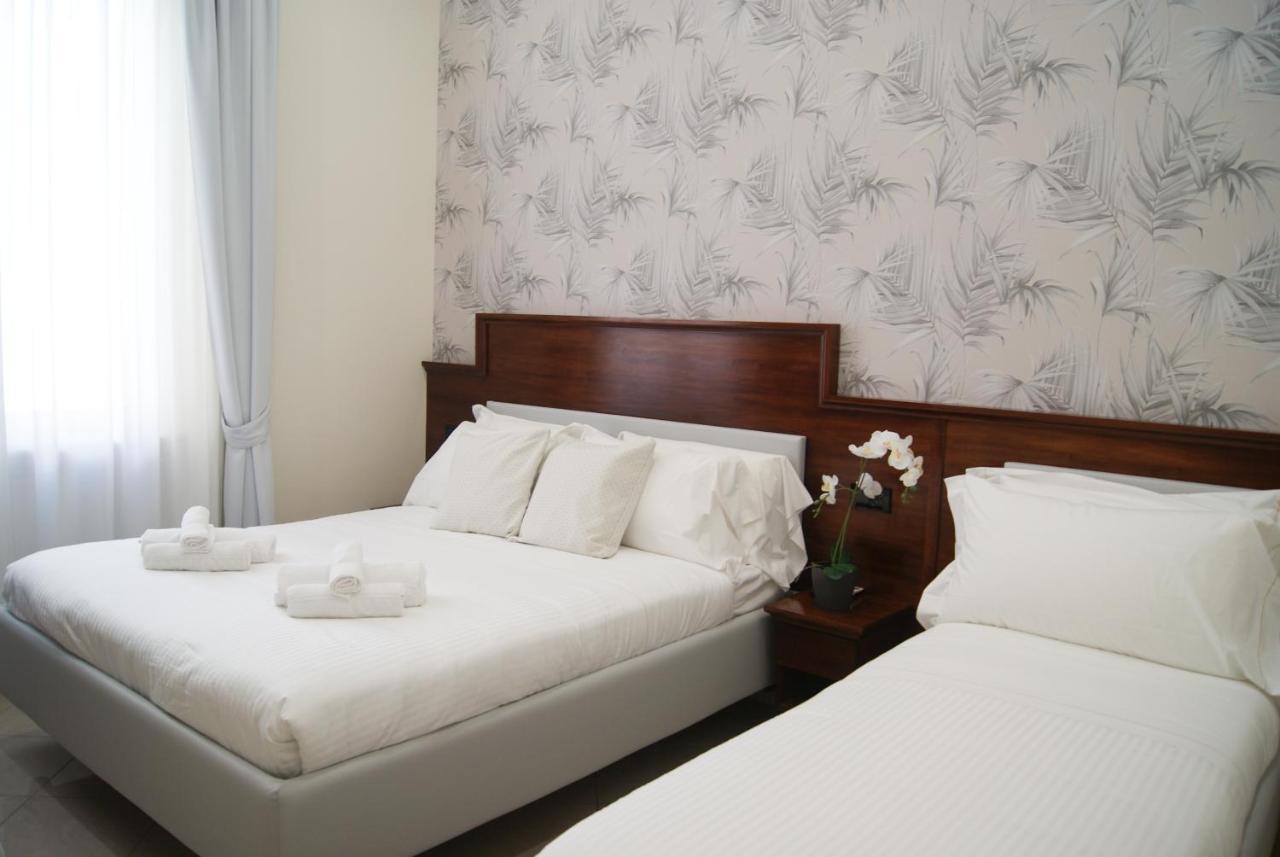 Monti 66 Hotel โรม ภายนอก รูปภาพ