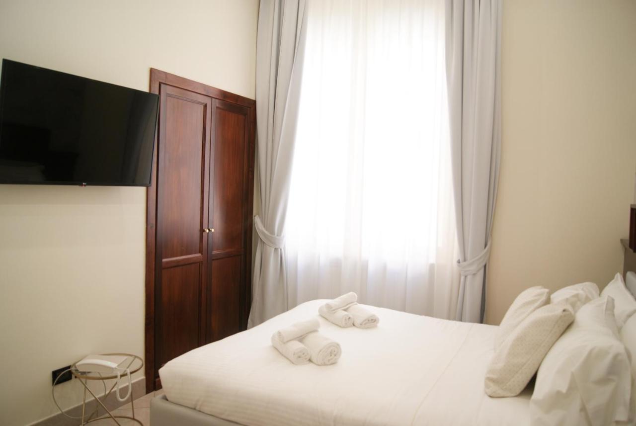 Monti 66 Hotel โรม ภายนอก รูปภาพ