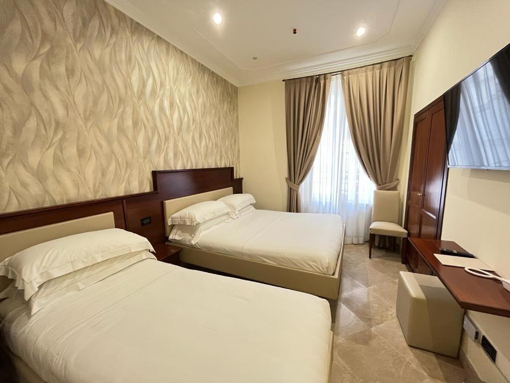 Monti 66 Hotel โรม ภายนอก รูปภาพ