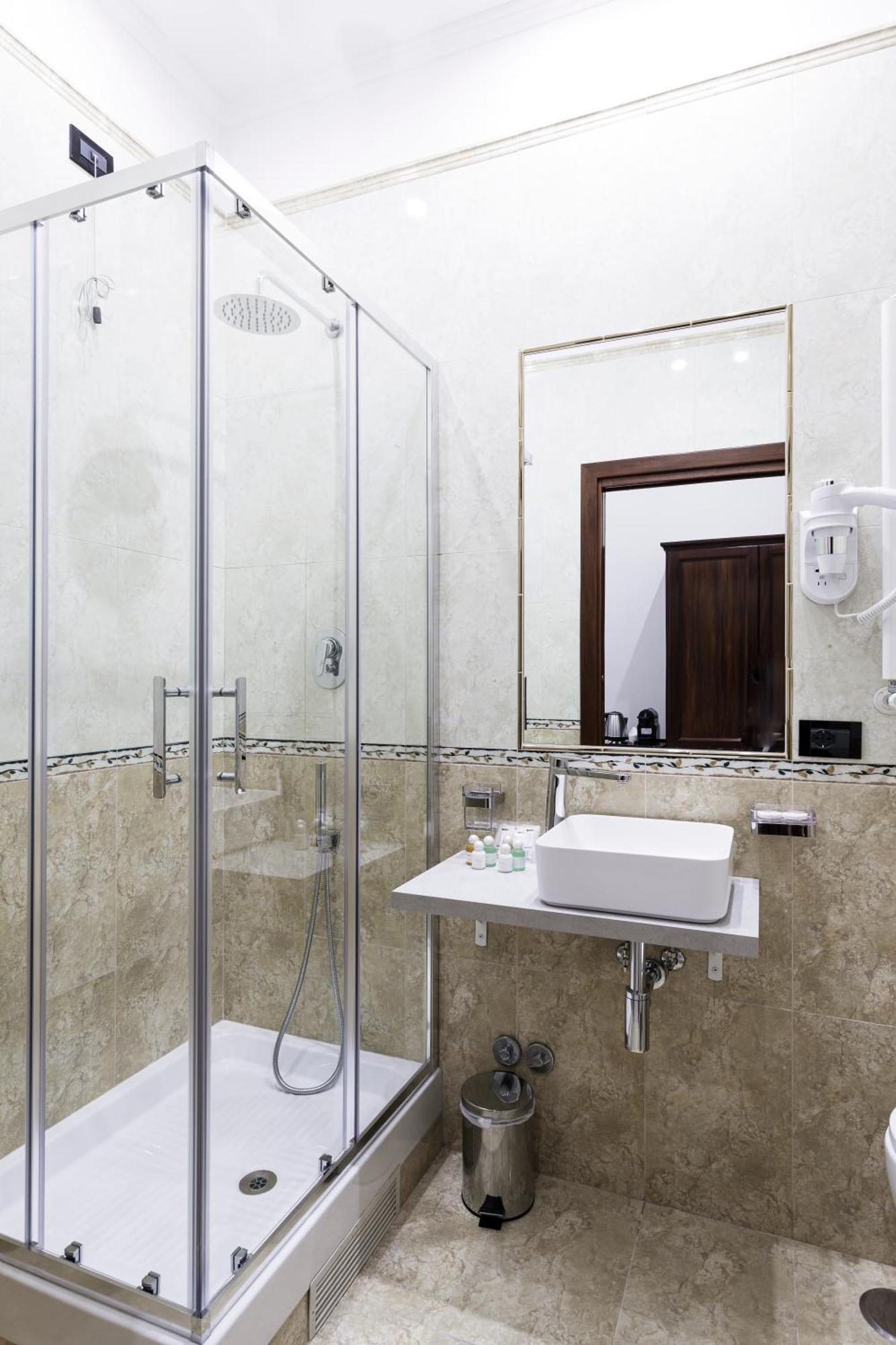 Monti 66 Hotel โรม ภายนอก รูปภาพ